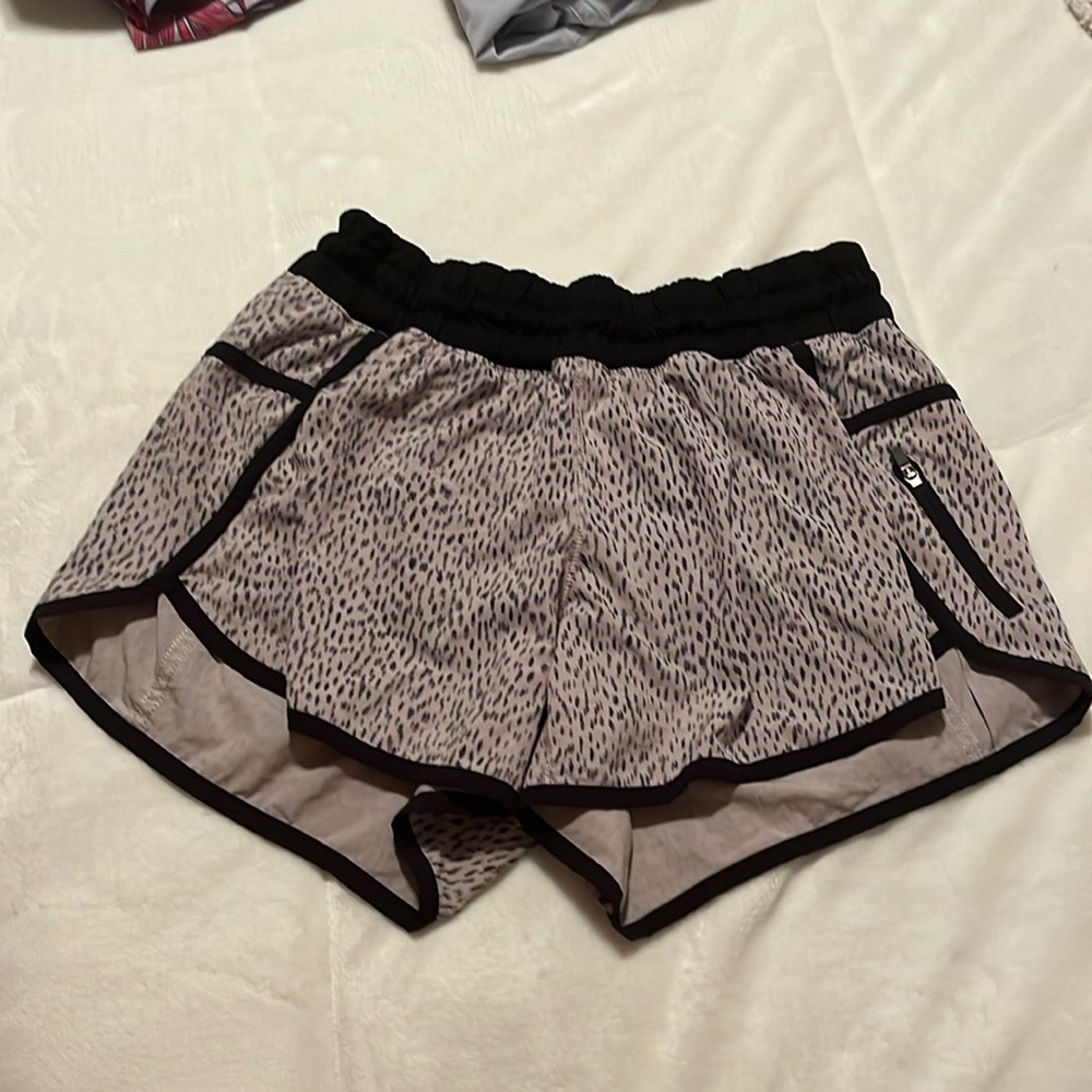 Lululemon tracker shorts, color: tan RARE